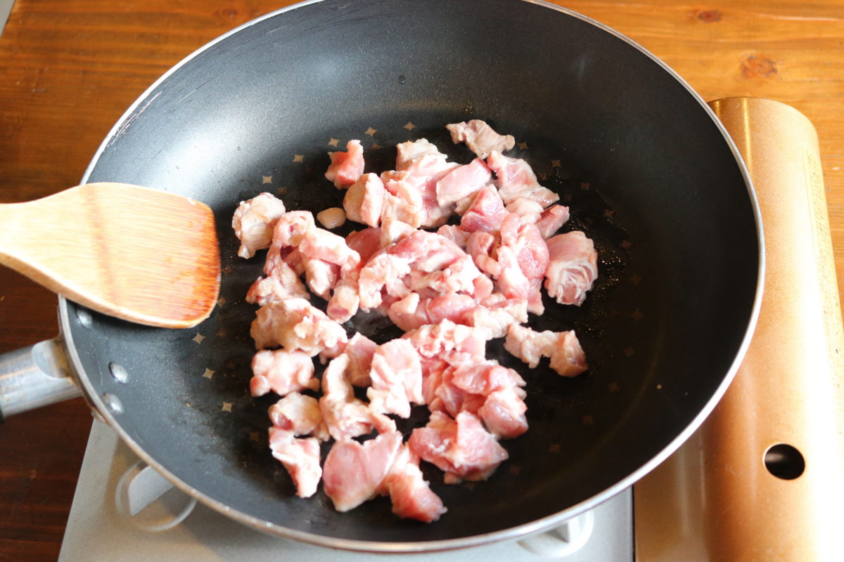 【豚頭肉】簡単！絶品米粉カレー,実験クッキング